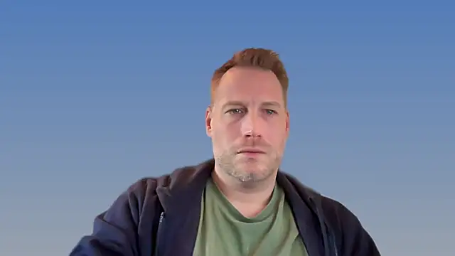 Snapshot of Christian87xxx chatting on 01-31-25, 09:16 Christian87xxx online show from 01-31-25, 09:16