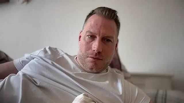 Christian87xxx online show from 04-02-26, 03:08