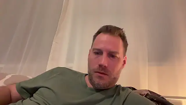 Christian87xxx online show from 12-03-25, 05:23