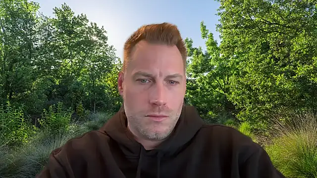 Snapshot of Christian87xxx chatting on 01-29-25, 10:05 Christian87xxx online show from 01-29-25, 10:05