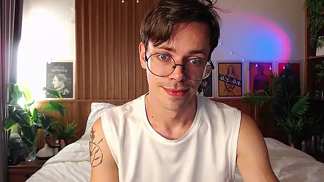 William Henry  online show from 02-06-26, 01:07