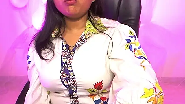 Snapshot of Kannu- chatting on 03-10-25, 08:06 Kannu- online show from 03-10-25, 08:06