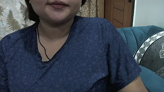 Snapshot of Kannu- chatting on 07-11-26, 12:27 Kannu- online show from 07-11-26, 12:27