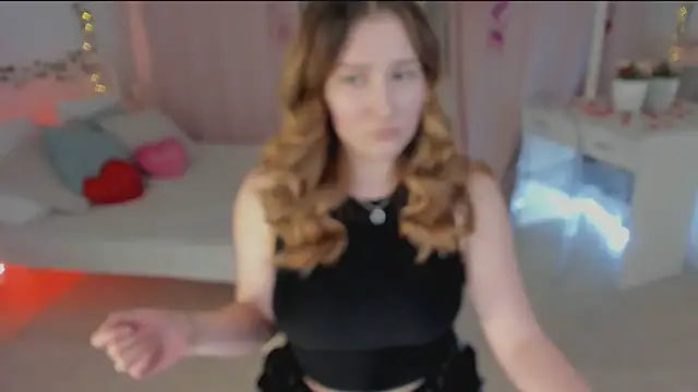 MaryWaddell online show from 02-19-25, 08:52