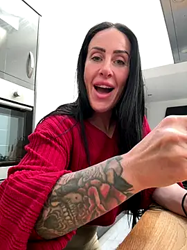 goddess-harper online show from 12-16-25, 01:48