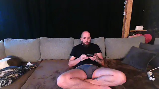 Chester 2006 online show from 02-06-25, 07:56