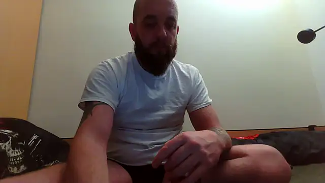 Chester 2006 online show from 02-13-25, 07:10