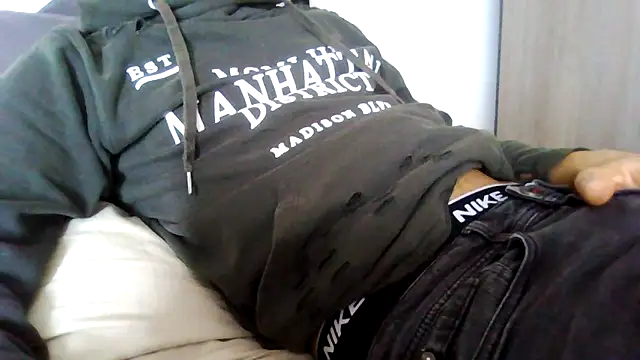 Snapshot of tommyboyteen chatting on 03-16-25, 12:55 tommyboyteen online show from 03-16-25, 12:55