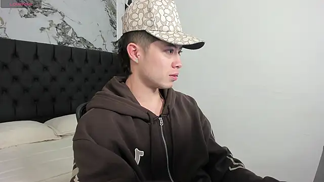 marcuscollins1  online show from 03-22-26, 12:29