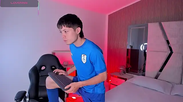 marcuscollins1  online show from 01-14-26, 12:53