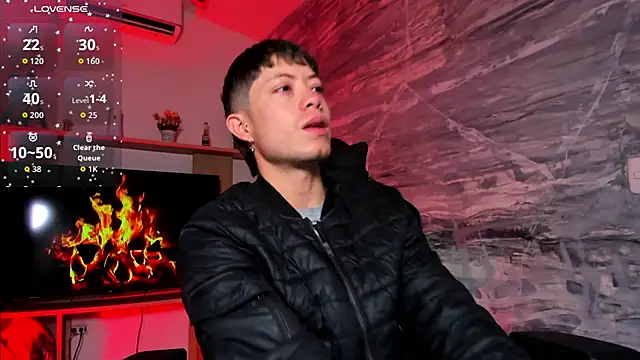 Snapshot of marcuscollins1_ chatting on 02-16-26, 12:48 marcuscollins1 online show from 02-16-26, 12:48