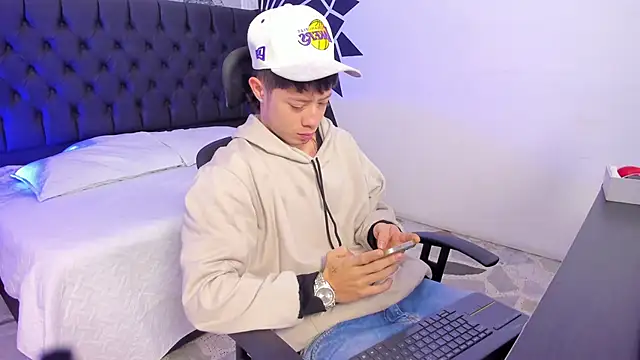 Snapshot of marcuscollins1_ chatting on 03-01-26, 12:16 marcuscollins1 online show from 03-01-26, 12:16