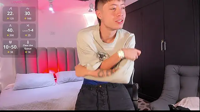 Snapshot of marcuscollins1_ chatting on 01-19-26, 12:20 marcuscollins1 online show from 01-19-26, 12:20