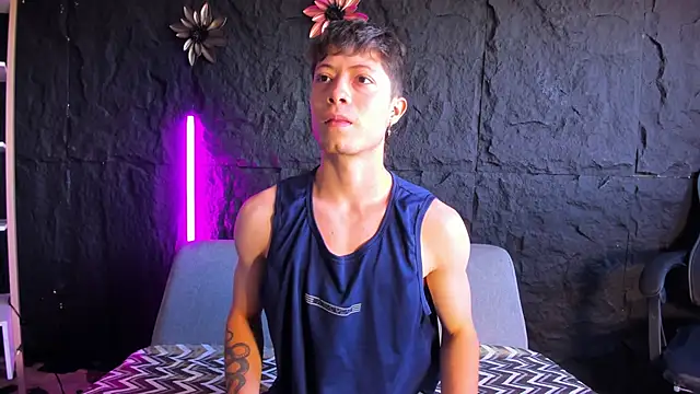 marcuscollins1  online show from 01-13-26, 01:48