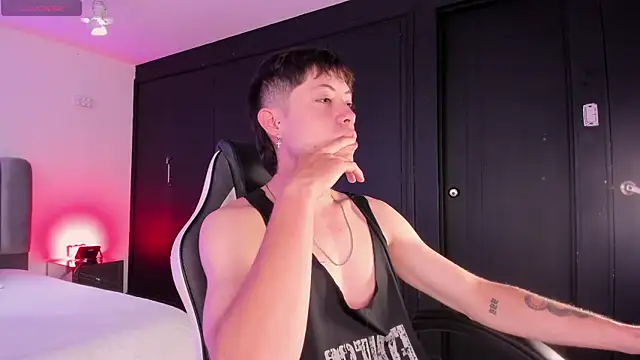 marcuscollins1  online show from 11-29-25, 01:55