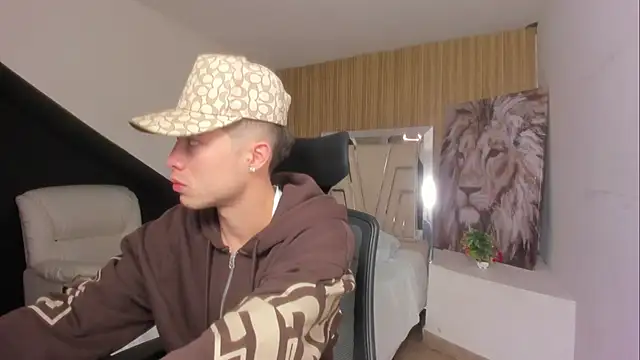 marcuscollins1  online show from 04-20-26, 01:24