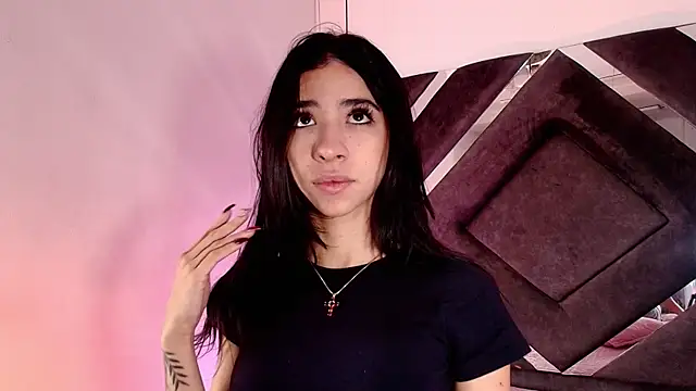 sara lopee1 online show from 10-12-25, 11:55