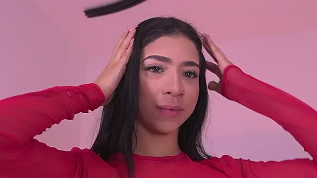 sara lopee1 online show from 11-15-25, 11:58