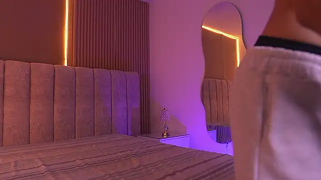 sara lopee1 online show from 02-25-26, 11:54