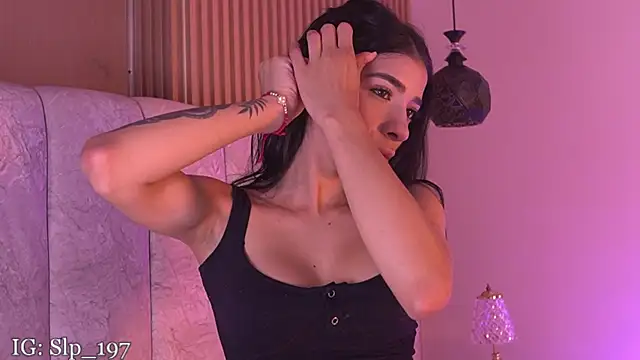 sara lopee1 online show from 05-05-26, 11:57