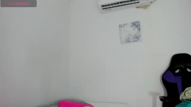 Roxy Stonee online show from 02-17-26, 07:33