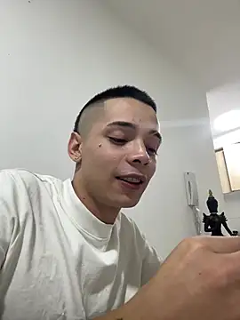 Snapshot of Adam_Thomass_1 chatting on 03-23-25, 02:37 Adam Thomass 1 online show from 03-23-25, 02:37