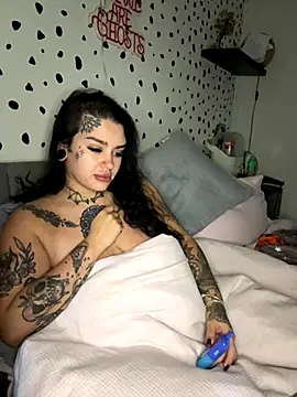 tempzzz12 online show from 10-23-25, 08:35