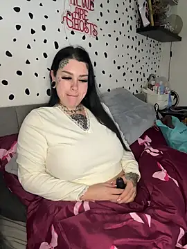 tempzzz12 online show from 04-15-26, 07:47