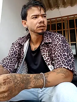 Niick01  online show from 02-08-26, 03:32