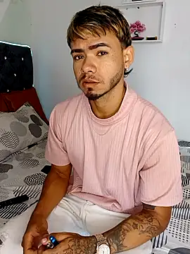 Niick01  online show from 03-18-26, 05:03