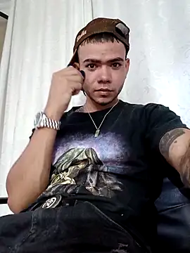 Niick01  online show from 04-09-26, 01:40