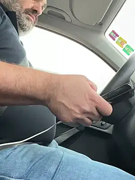 fuocovivo4 online show from 02-11-25, 03:51