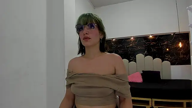 Annyrosee online show from 09-23-25, 08:05