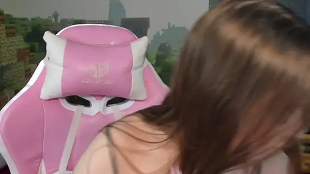 kaisajenner online show from 11-09-25, 07:40