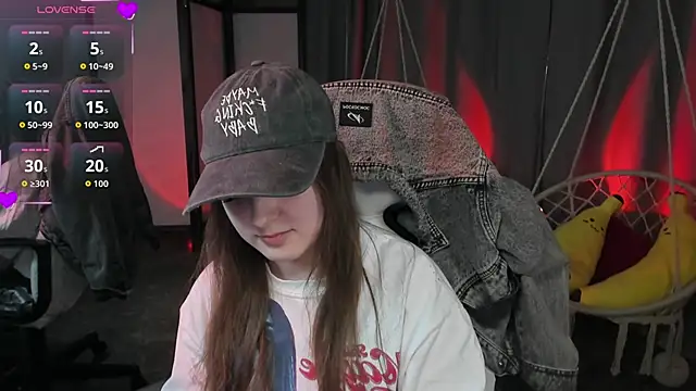 kaisajenner online show from 04-13-26, 09:52