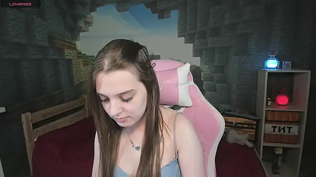 kaisajenner online show from 04-15-26, 07:58