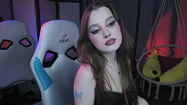 kaisajenner online show from 03-22-26, 09:11