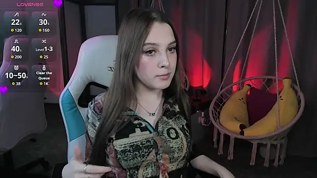 kaisajenner online show from 04-03-26, 08:48