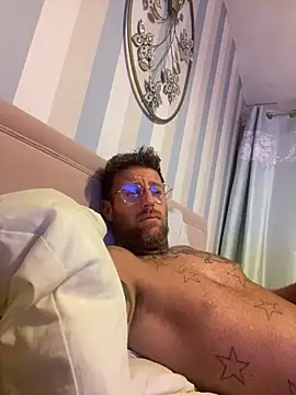 Jamesdeanmcqueen online show from 02-05-25, 11:17