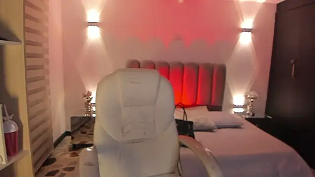 Snapshot of allicemackenzie chatting on 02-28-26, 05:29 allicemackenzie online show from 02-28-26, 05:29