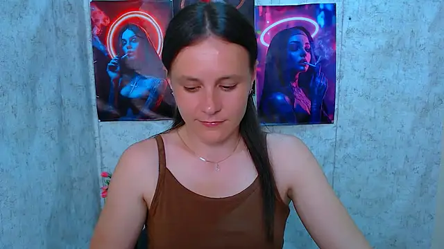 Snapshot of ValeriaHeart_ chatting on 05-20-26, 01:41 ValeriaHeart online show from 05-20-26, 01:41