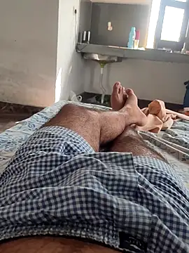 Snapshot of Hot_funky_boy chatting on 10-05-25, 09:00 Hot funky boy online show from 10-05-25, 09:00