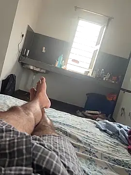 Snapshot of Hot_funky_boy chatting on 10-02-25, 07:45 Hot funky boy online show from 10-02-25, 07:45