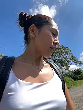 Sofiadelacruz online show from 03-20-26, 02:51