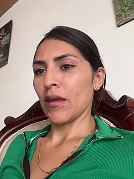 Sofiadelacruz online show from 03-30-26, 08:21