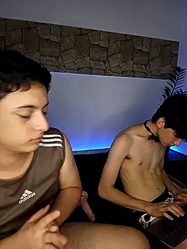 Snapshot of jacob_and_sam chatting on 02-15-25, 07:16 jacob and sam online show from 02-15-25, 07:16