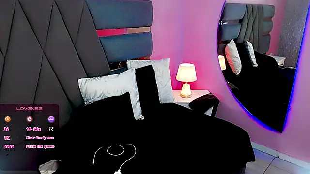 Dalis Hills online show from 10-26-25, 12:16