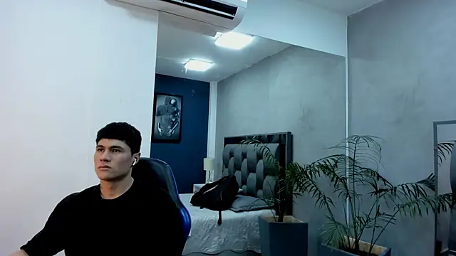 roan birkin online show from 12-17-25, 07:41