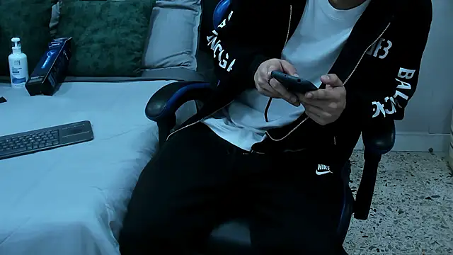 roan birkin online show from 03-05-26, 07:21