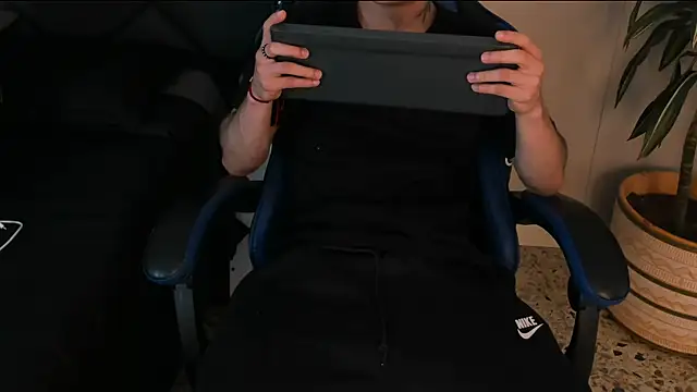 roan birkin online show from 04-15-26, 07:18